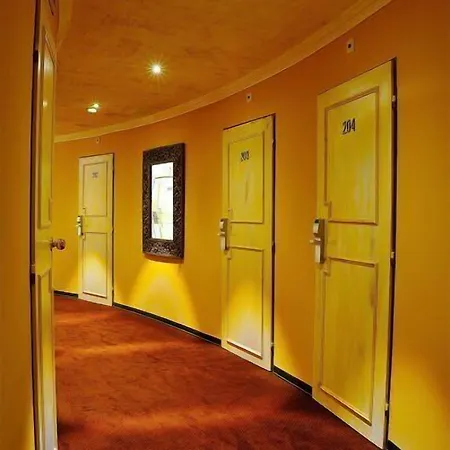 St. Tropez Прага