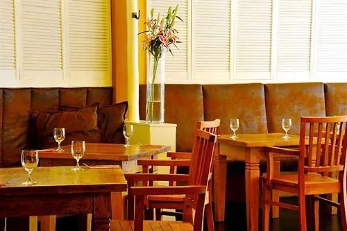 Ξενοδοχείο St. Tropez 4*